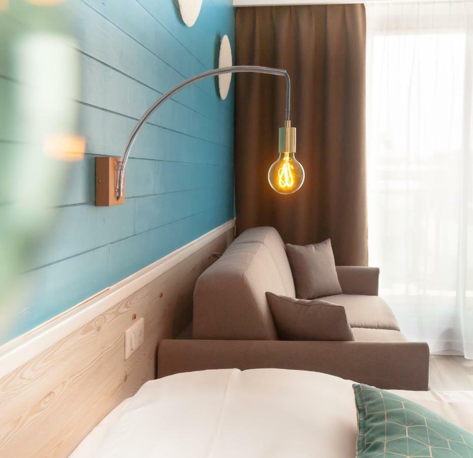 Hotel La Cote Oceane- 250 M Plage Сен-Жан-де-Мон Екстер'єр фото